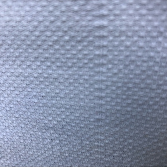 Hand stitched decorative towel - Picture 8 of 9